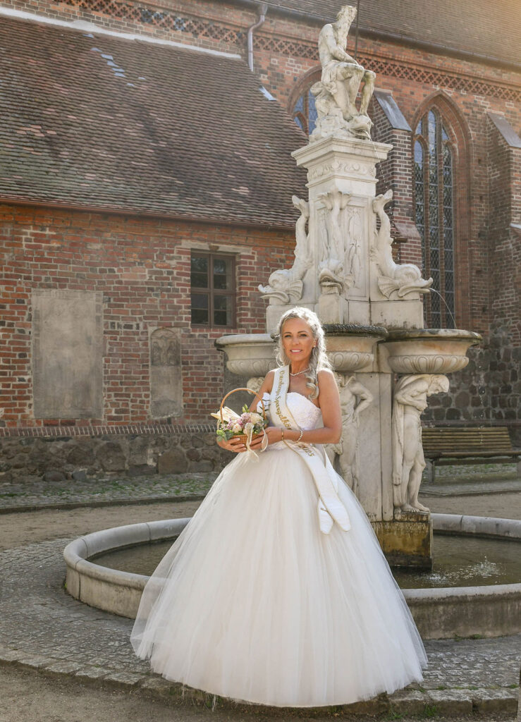 Linda Haucke Spargelkönigin